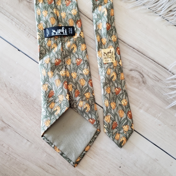 HERMÈS - Tie - Picture 6 of 16